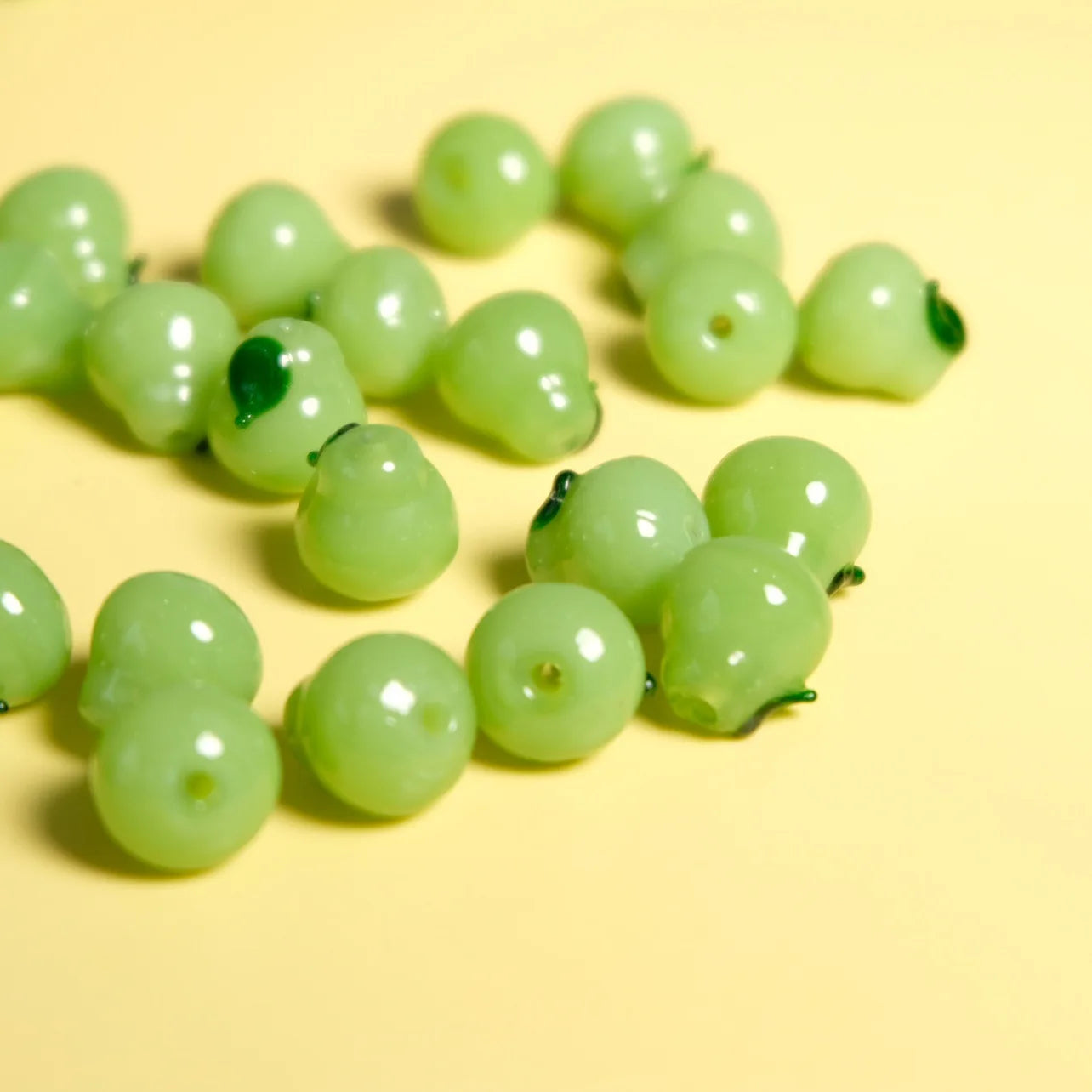 5pcs 12x13mm Pear Handmade Lampwork Glass Beads