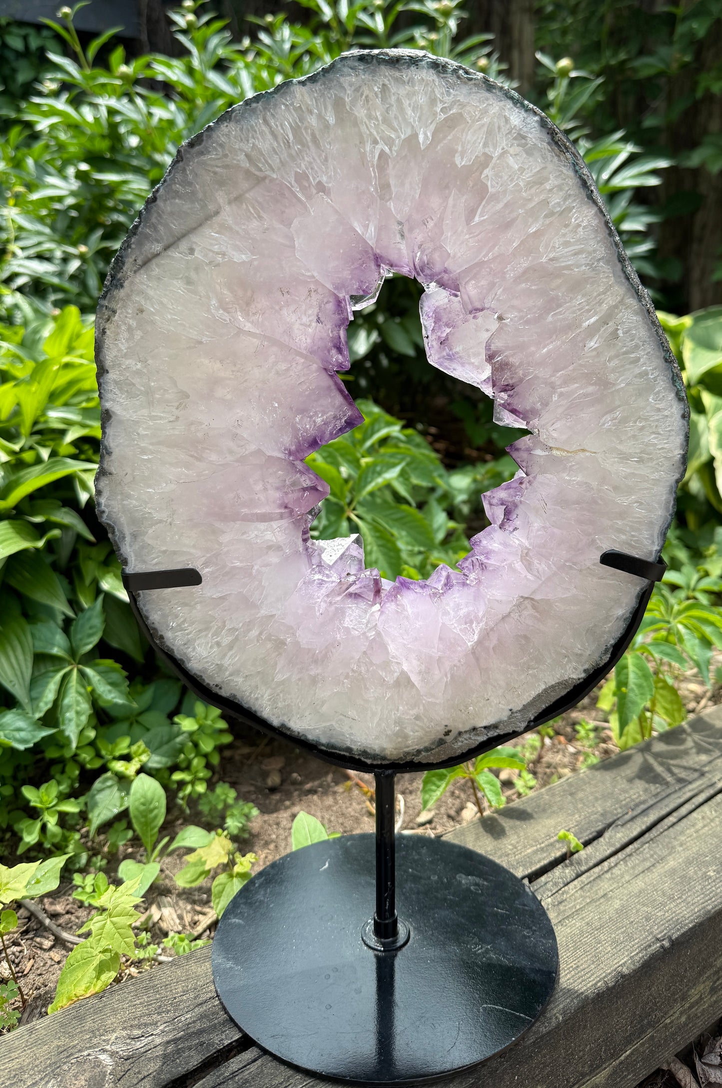XL AMETHYST PORTAL WITH STAND W891