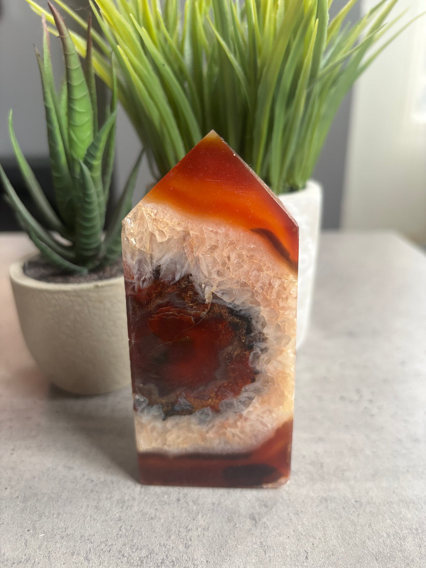 DRUZY CARNELIAN OBELISK M40
