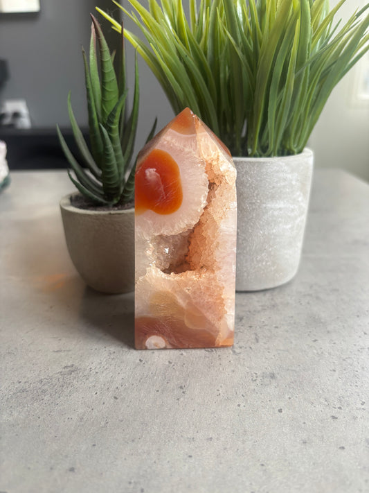 DRUZY CARNELIAN OBELISK V77