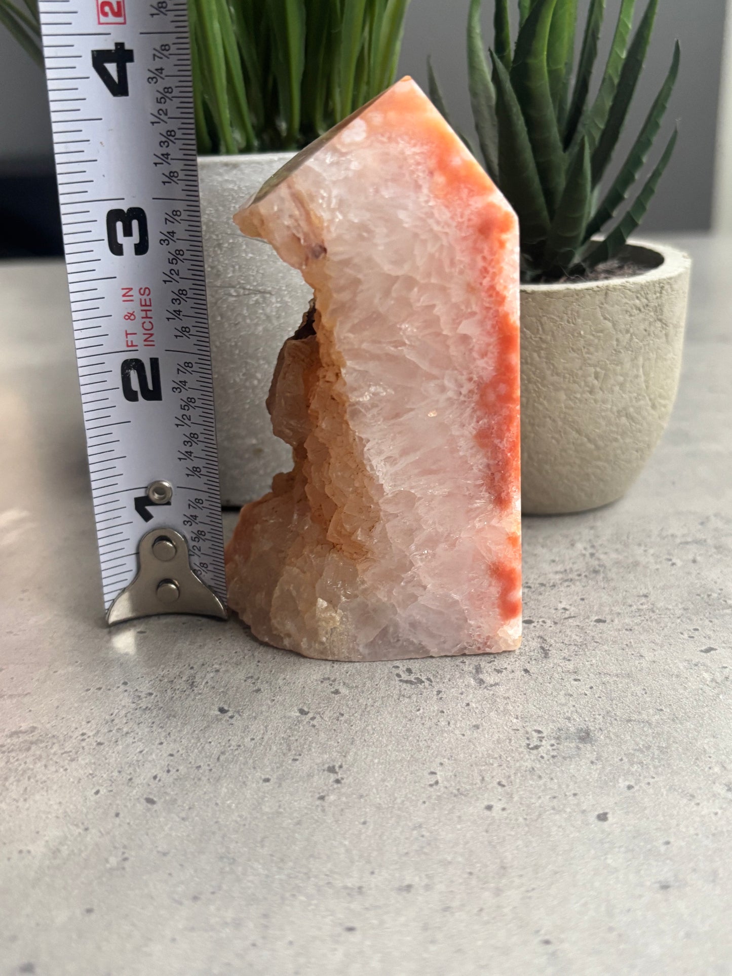 DRUZY CARNELIAN OBELISK T62