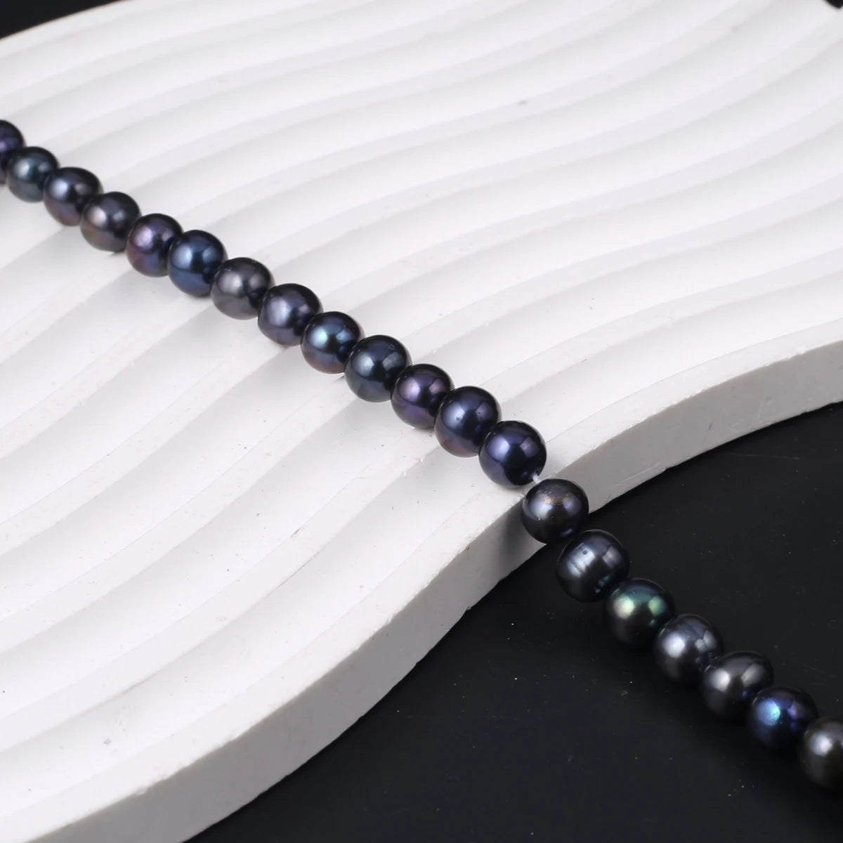 Natural Freshwater Black Pearl Strand